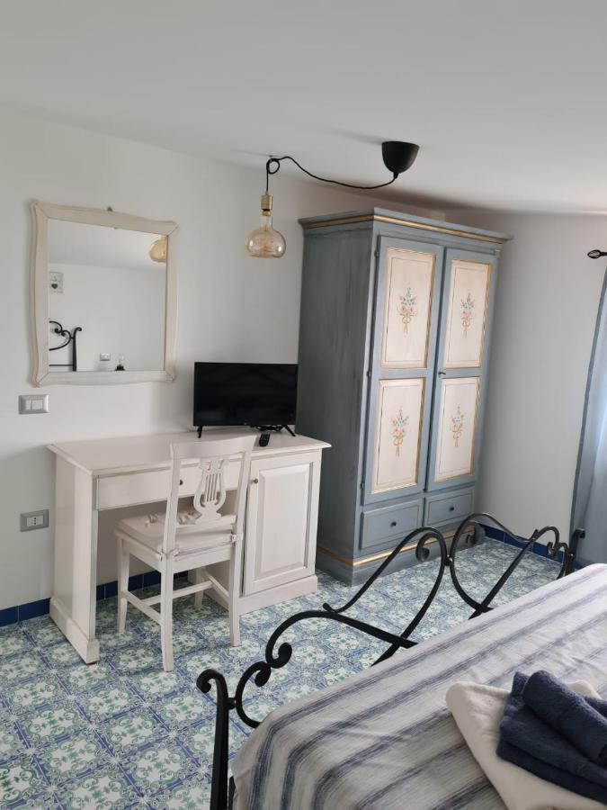B&B La Marinella Палінуро Екстер'єр фото